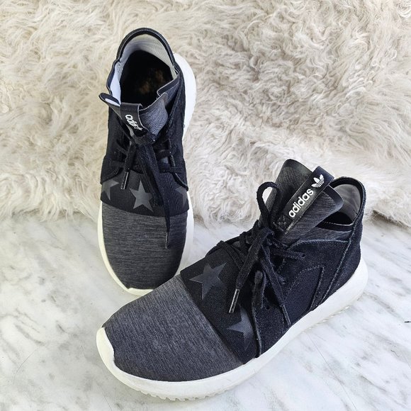 Adidas Women's Tubular Defiant Banned From Normal Star Sneakers Size 7.5 - Picture 1 of 8